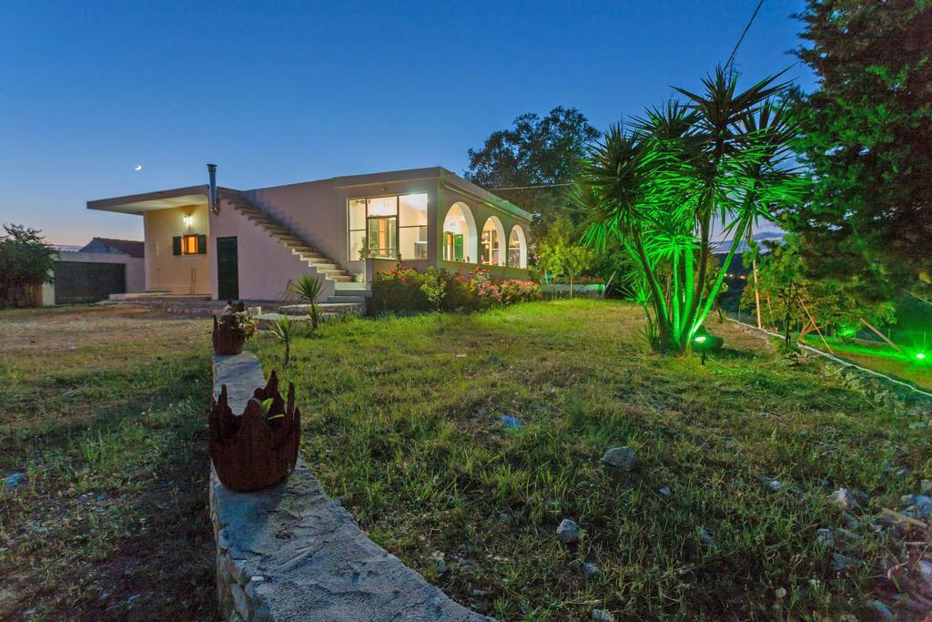 Leandros Private House Near Shipwreck Beach By "Elite" Maries  Ruang foto
